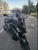 MOTOCAM Yamaha Xmax 250 Siperlik Ön Cam 2014-2017 Model 59cm Şeffaf Renkli 4mm ELCİKLİ thumbnail 2