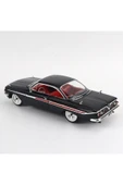 Metal 1:24 1961 Chevy Impala Model Araba thumbnail 9