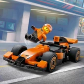 Lego 60442 City McLaren Yarış Arabalı F1® Sürücüsü thumbnail 2