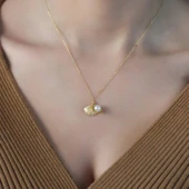 İnci Tanem Flowers Gümüş Kolye - Altın thumbnail 2