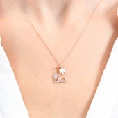 Işıltılı Manolya Çiçeği Z Harfi Gümüş Harfli Kolye - Rose thumbnail 3