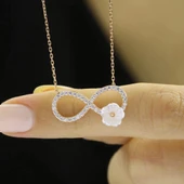 Sonsuzluk Serüveni Flowers Gümüş Kolye - Altın thumbnail 1