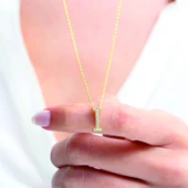 Işıltılı Prizma I Harfi Gümüş Kolye - Altın thumbnail 3