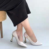 Motya Bej Rugan Topuklu Ayakkabı thumbnail 4