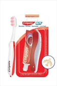 Colgate Seyahat Seti Optic White Anında Beyazlık Beyazlatıcı Diş Macunu 20 ml + Yumuşak Diş Fırçası thumbnail 7