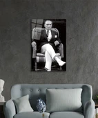 Atatürk Portresi Cam Tablo, Ev ve Ofis Duvar Dekoru, Hediyelik Büyük Temperli 4 mm Cam Tablo thumbnail 3