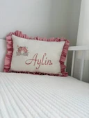 BEBEK YASTIĞI NAKIŞLI KİŞİYE ÖZEL thumbnail 2