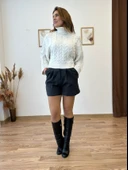 Örgü Desenli Boğazlı Kazak thumbnail 8