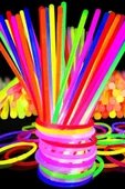 50 Adet Glow Çubuk Işıklı Aydınlatma 24 Saat Boyunca Parlaklk Parti Aydınlatma Fosforlu Çubuk Işıklı thumbnail 3