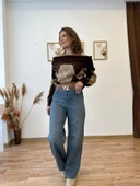 Baklava Desenli Madonna Yaka Kazak thumbnail 6