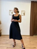 Siyah Askılı Midi Elbise thumbnail 3