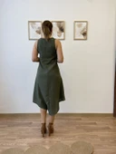 Asimetrik Kesim İthal Keten Midi Elbise thumbnail 5