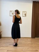 Siyah Askılı Midi Elbise thumbnail 5