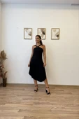 Çapraz Askılı Halka Detaylı Asimetrik Elbise thumbnail 2