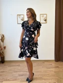 Kruvaze Kapamalı Fırfırlı Midi Süprem Elbise thumbnail 8