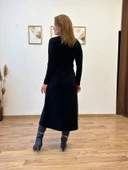 V Yaka Ön Büzgülü Uzun Elbise thumbnail 4