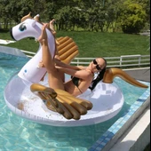 Crivit Pegasus Şişme Deniz Yatağı 226x200x120cm thumbnail 3