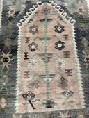 Püsküllü Kilim Desenli Halı 150x230 cm thumbnail 2