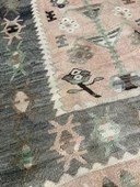 Püsküllü Kilim Desenli Halı 150x230 cm thumbnail 9