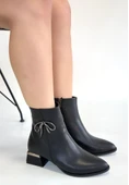 Harly Siyah Cilt Topuklu Bot thumbnail 2