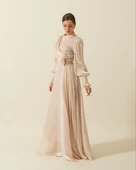 3067 STİLİFE KOL PİLİSE KUŞAK GÜLLÜ ELBİSE thumbnail 7