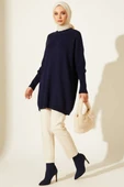 Düşük Kol Detaylı Triko Tunik Lacivert thumbnail 2