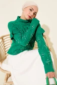 Dik Yaka Taşlı Triko Kazak Yeşil thumbnail 1