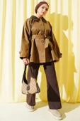Kadife Yaka Kuşaklı Trençkot Camel thumbnail 2