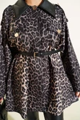 Deri Yaka Garnili Leopar Desenli Ceket Siyah thumbnail 4