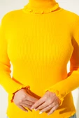 Balıkçı Yaka Fırfırlı Triko Kazak Sarı thumbnail 4
