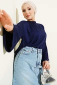 Loyşa Bilek Armalı Basic Bluz Lacivert thumbnail 1