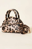 Fermuarlı Oval Mini El Çanta Leopar thumbnail 1