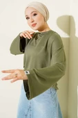 Loyşa Bilek Armalı Basic Bluz Haki thumbnail 1