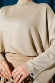 Loyşa Bilek Armalı Basic Bluz Bej thumbnail 4