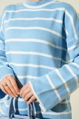 Yatay Çizgili Düşük Omuz Triko Tunik Mavi thumbnail 4