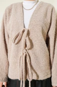 Önü Bağlamalı Keçe Kısa Ceket Bej thumbnail 4