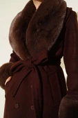 Yaka ve Bilek Kürklü Kaşe Kaban Kahve thumbnail 4