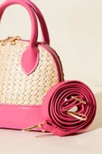 Oval Hasır Detaylı Çanta Fusya thumbnail 3