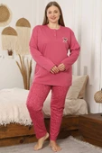 Kalp Nakışlı Büyük Beden Pijama Takımı Nar Çiçeği thumbnail 2