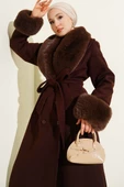 Yaka ve Bilek Kürklü Kaşe Kaban Kahve thumbnail 2