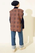 Etnik Desen Çıtçıtlı Yelek Taba thumbnail 3