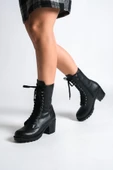 ALDA Bağcıklı Ortopedik Taban Kadın Çizme CST - Siyah thumbnail 1