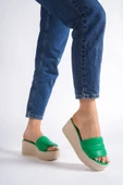 REINA Dolgu Topuklu Ortopedik Taban Hasır Görünümlü Kadın Terlik CKT - Yeşil thumbnail 1