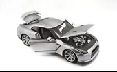Bburago 1:18 Nissan GT-R R35 2009 Model Araba thumbnail 2