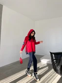 MDB Kadın Kırmızı Kapşonlu Etek Ucu Detay Arma Ters Dikiş Gorunumlu Ikili Takım thumbnail 7