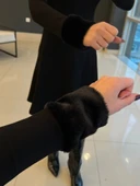 MDB Kadın Uzun Kollu Kürk Yakalı Fermuarlı Kısa Viskon Iki Iplik Elbise thumbnail 4