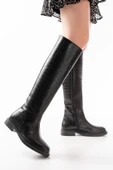 Siyah Kroko Fermuarlı Günlük Kadın Çizme thumbnail 1
