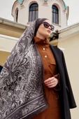Acı Kahve Yaprak Desen Hint İpeği Şal thumbnail 1