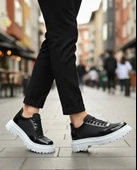 Bağcıklı Rugan Paraşüt Detaylı Yüksek Taban Siyah Erkek Ayakkabı thumbnail 1