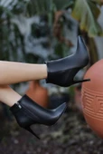 Blan Siyah Cilt Topuklu Bot thumbnail 2